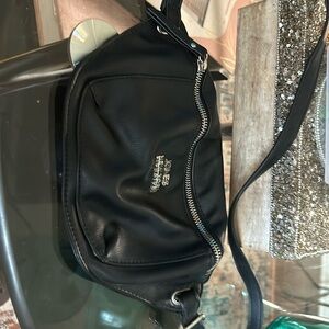 Black jones New York fanny pack